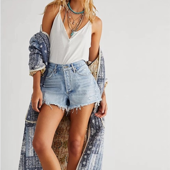 AGOLDE Parker Vintage Cut Off Short in Swapmeet - Picture 7 of 7